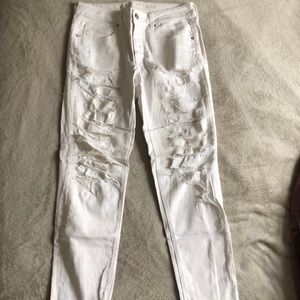 American Eagle High Rise Tom girl Jean